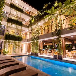 3* ホテル Tanaga Coliving
