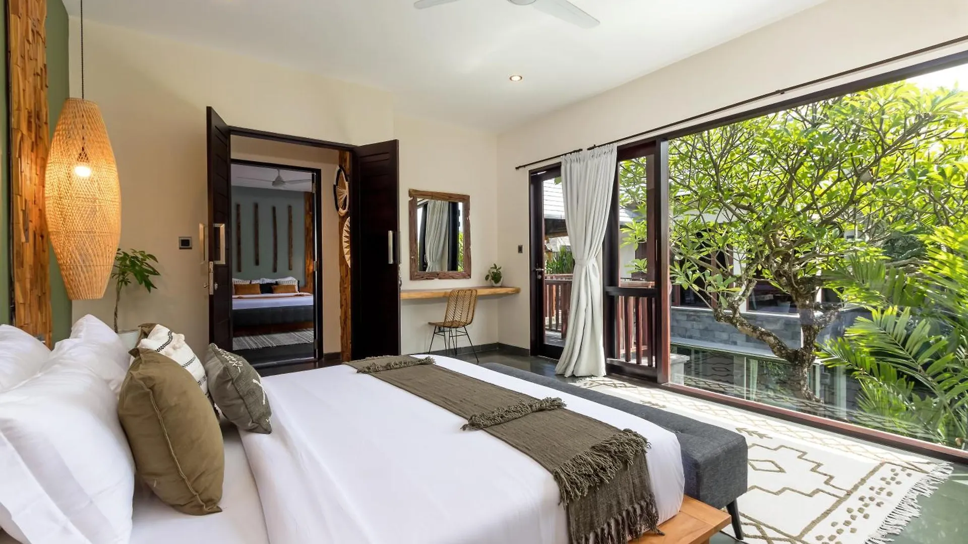 Villa Suvitha By Villa Finder Seminyak   Seminyak (Bali)