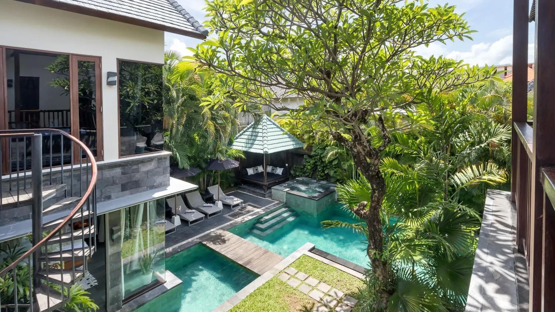 Villa Suvitha By Villa Finder Seminyak